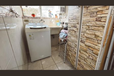 Apartamento à venda com 60m², 2 quartos e 1 vagaÁrea de Serviço