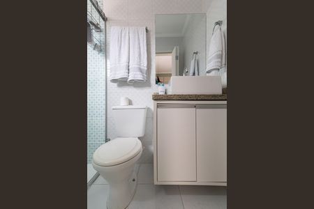 Casa de condomínio à venda com 66m², 2 quartos e 2 vagasBanheiro da Suíte 2