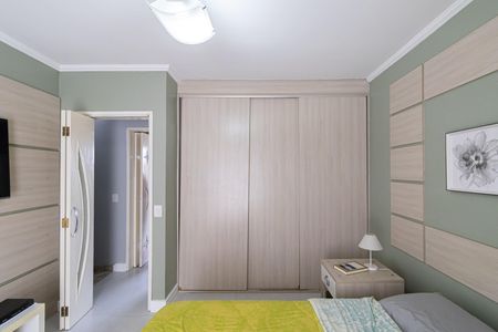 Casa de condomínio à venda com 66m², 2 quartos e 2 vagasSuíte 2