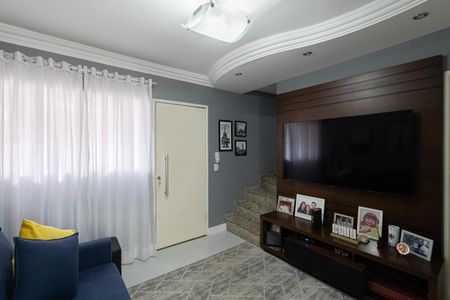 Casa de condomínio à venda com 66m², 2 quartos e 2 vagasSala