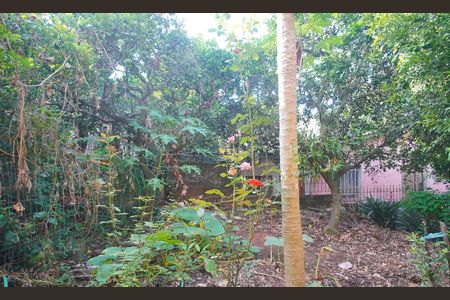 Casa à venda com 100m², 3 quartos e 1 vaga Casa à venda com 100m², 3 quartos e 1 vagaQuarto 2