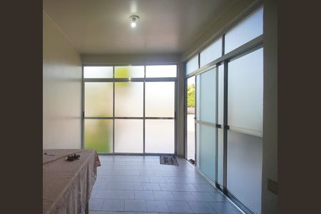 Casa à venda com 100m², 3 quartos e 1 vaga Casa à venda com 100m², 3 quartos e 1 vagaEspaço Gourmet