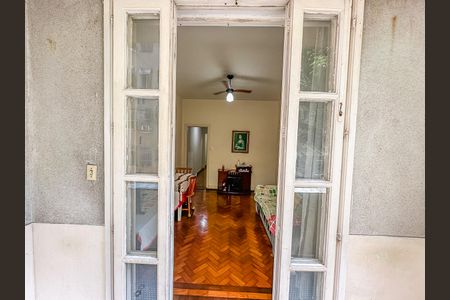 Apartamento para alugar com 78m², 2 quartos e sem vaga Apartamento para alugar com 78m², 2 quartos e sem vagaCorredor