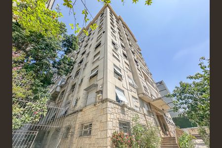Apartamento para alugar com 78m², 2 quartos e sem vaga Apartamento para alugar com 78m², 2 quartos e sem vagaFachada
