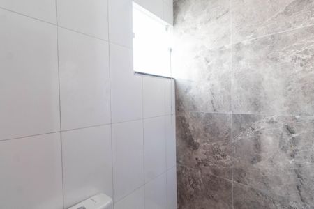 Apartamento para alugar com 37m², 2 quartos e sem vagaBanheiro