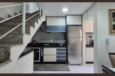 Apartamento à venda com 160m², 3 quartos e 2 vagasCozinha