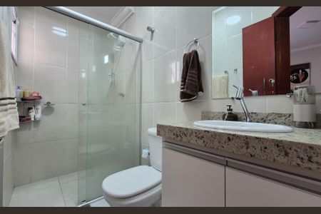 Apartamento à venda com 160m², 3 quartos e 2 vagasBanheiro da suíte