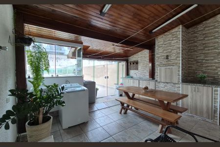 Apartamento à venda com 160m², 3 quartos e 2 vagasLavanderia