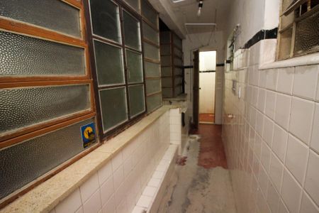 Apartamento à venda com 110m², 3 quartos e 1 vagaÁrea de Serviço