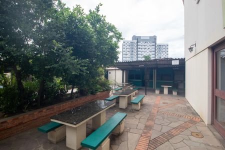 Apartamento à venda com 67m², 2 quartos e sem vagaÁrea comum - Churrasqueira