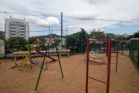 Apartamento à venda com 67m², 2 quartos e sem vagaÁrea comum - Playground