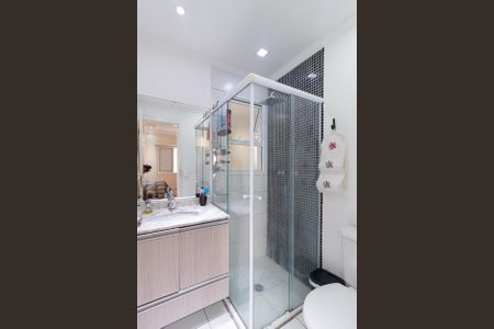 Apartamento à venda com 64m², 3 quartos e 1 vaga Apartamento à venda com 64m², 3 quartos e 1 vagaBanheiro Social