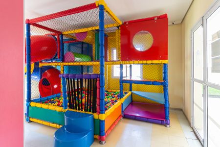 Apartamento à venda com 64m², 3 quartos e 1 vaga Apartamento à venda com 64m², 3 quartos e 1 vagaÁrea comum - Brinquedoteca