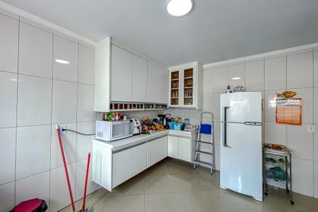 Casa à venda com 400m², 8 quartos e 6 vagasSala/Cozinha (Casa 2)