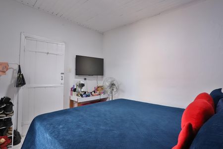 Casa à venda com 320m², 6 quartos e 2 vagas Casa à venda com 320m², 6 quartos e 2 vagasQuarto 1