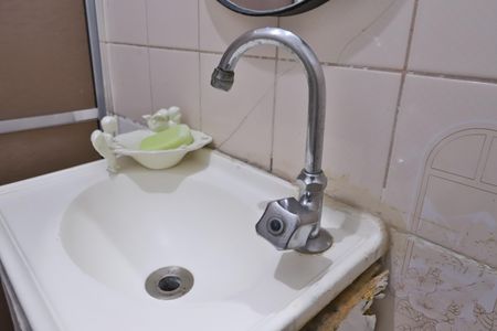 Casa à venda com 320m², 6 quartos e 2 vagas Casa à venda com 320m², 6 quartos e 2 vagasBanheiro