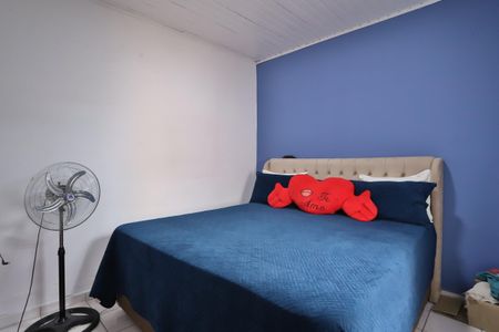 Casa à venda com 320m², 6 quartos e 2 vagas Casa à venda com 320m², 6 quartos e 2 vagasQuarto 1