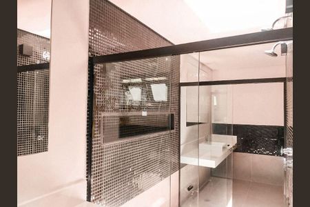 Casa à venda com 748m², 4 quartos e 8 vagas