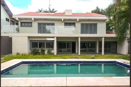 Casa à venda com 748m², 4 quartos e 8 vagas