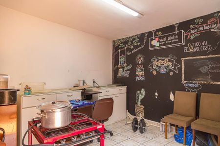 Casa à venda com 110m², 3 quartos e 2 vagas Casa à venda com 110m², 3 quartos e 2 vagasQuarto de Serviço