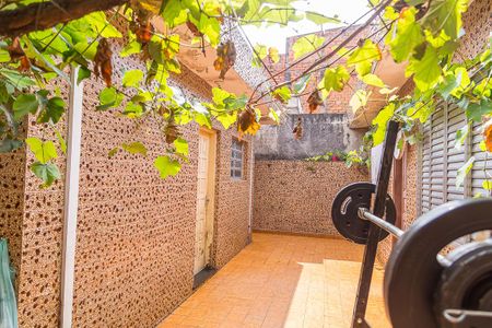 Casa à venda com 110m², 3 quartos e 2 vagas Casa à venda com 110m², 3 quartos e 2 vagasQuintal