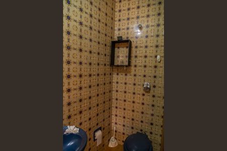 Casa à venda com 110m², 3 quartos e 2 vagas Casa à venda com 110m², 3 quartos e 2 vagasBanheiro de Serviço