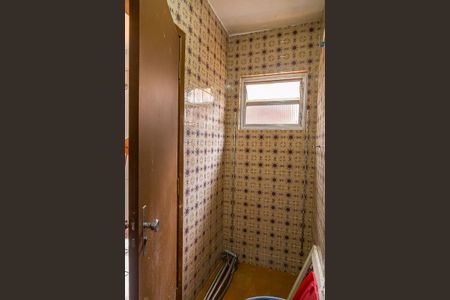 Casa à venda com 110m², 3 quartos e 2 vagas Casa à venda com 110m², 3 quartos e 2 vagasBanheiro de Serviço