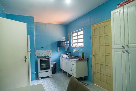 Casa à venda com 110m², 3 quartos e 2 vagas Casa à venda com 110m², 3 quartos e 2 vagasCozinha