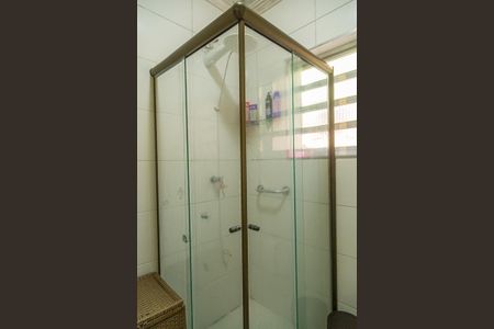 Casa à venda com 110m², 3 quartos e 2 vagas Casa à venda com 110m², 3 quartos e 2 vagasBanheiro