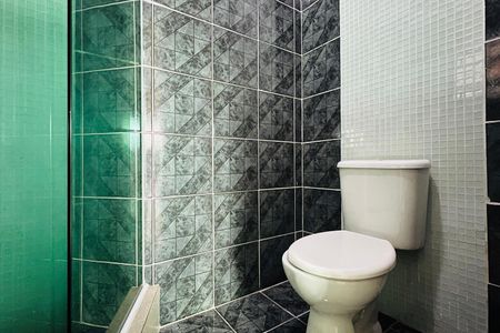 Studio para alugar com 65m², 1 quarto e sem vaga Studio para alugar com 65m², 1 quarto e sem vagaBanheiro