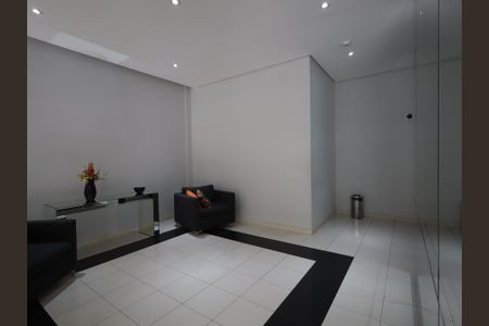 Apartamento à venda com 79m², 2 quartos e 1 vagaÁrea comum 