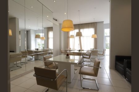 Apartamento à venda com 79m², 2 quartos e 1 vagaÁrea comum 