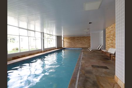 Apartamento à venda com 79m², 2 quartos e 1 vagaÁrea comum 