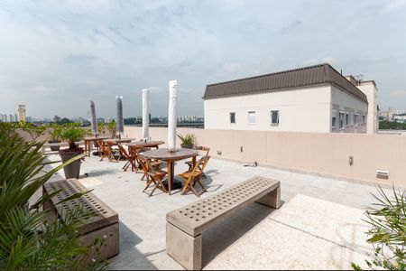 Apartamento para alugar com 34m², 2 quartos e sem vaga Apartamento para alugar com 34m², 2 quartos e sem vagaÁrea comum - Churrasqueira
