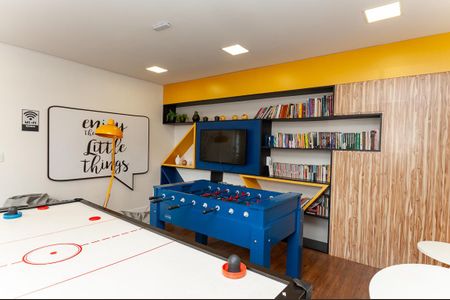 Apartamento para alugar com 34m², 2 quartos e sem vaga Apartamento para alugar com 34m², 2 quartos e sem vagaÁrea Comum - Salão de Jogos