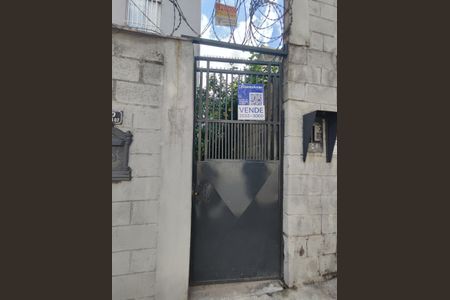 Apartamento à venda com 44m², 2 quartos e 1 vagaFachada + Plaquinha