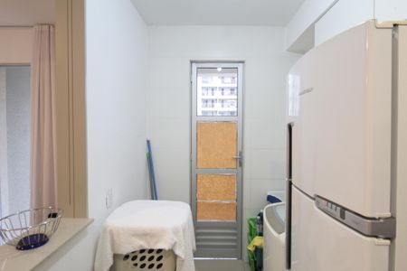 Apartamento à venda com 57m², 2 quartos e 1 vagaCozinha e Área de Serviço