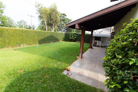 Casa de condomínio à venda com 230m², 3 quartos e 4 vagasÁrea Externa