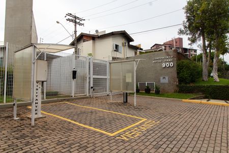 Casa de condomínio à venda com 230m², 3 quartos e 4 vagasFachada