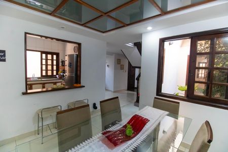 Casa para alugar com 500m², 5 quartos e 2 vagasCozinha