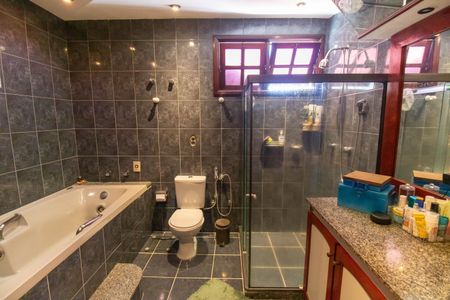 Casa para alugar com 500m², 5 quartos e 2 vagasBanheiro da Suíte 2