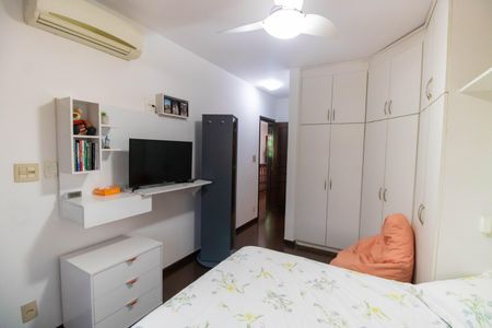 Casa para alugar com 500m², 5 quartos e 2 vagasSuíte 2