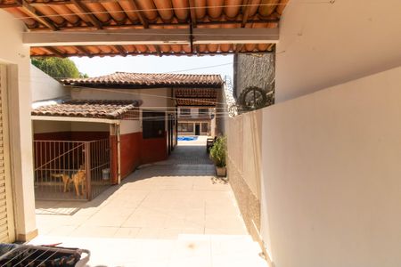 Casa para alugar com 500m², 5 quartos e 2 vagasAnexo Vista da Sala