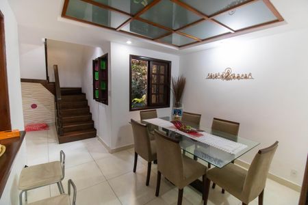 Casa para alugar com 500m², 5 quartos e 2 vagasCozinha