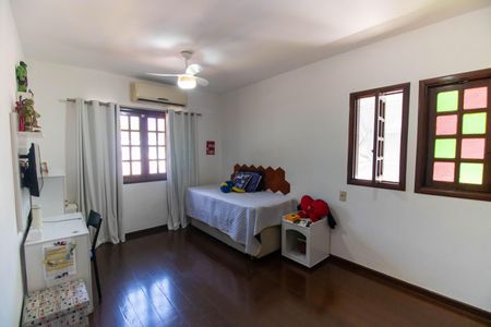 Casa para alugar com 500m², 5 quartos e 2 vagasQuarto 1