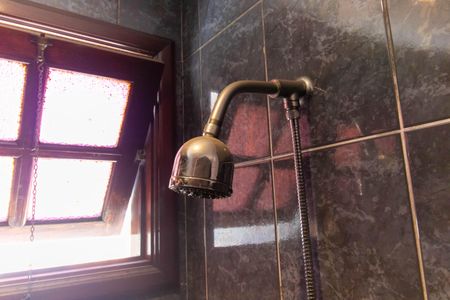 Casa para alugar com 500m², 5 quartos e 2 vagasChuveiro