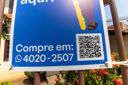 Casa para alugar com 500m², 5 quartos e 2 vagasPlaquinha