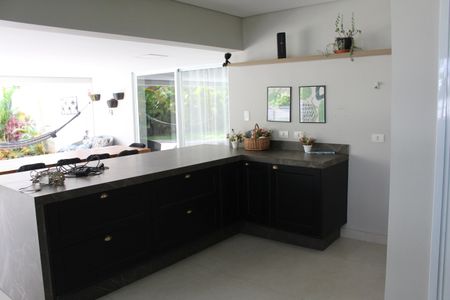 Casa de condomínio para alugar com 1000m², 4 quartos e 6 vagasÁrea gourmet