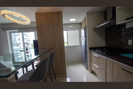 Apartamento para alugar com 99m², 2 quartos e 1 vaga Apartamento para alugar com 99m², 2 quartos e 1 vagaCozinha e Área de Serviço