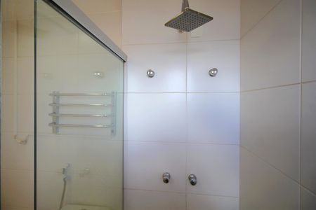 Apartamento à venda com 89m², 3 quartos e 2 vagasBanheiro da Suíte